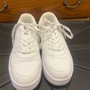 Weissman White Hip Hop Dance Shoes 
Size 5